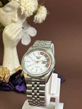 Vintage Seiko 5 Automatic Men's Racer White Dial Wristwatch 7009
