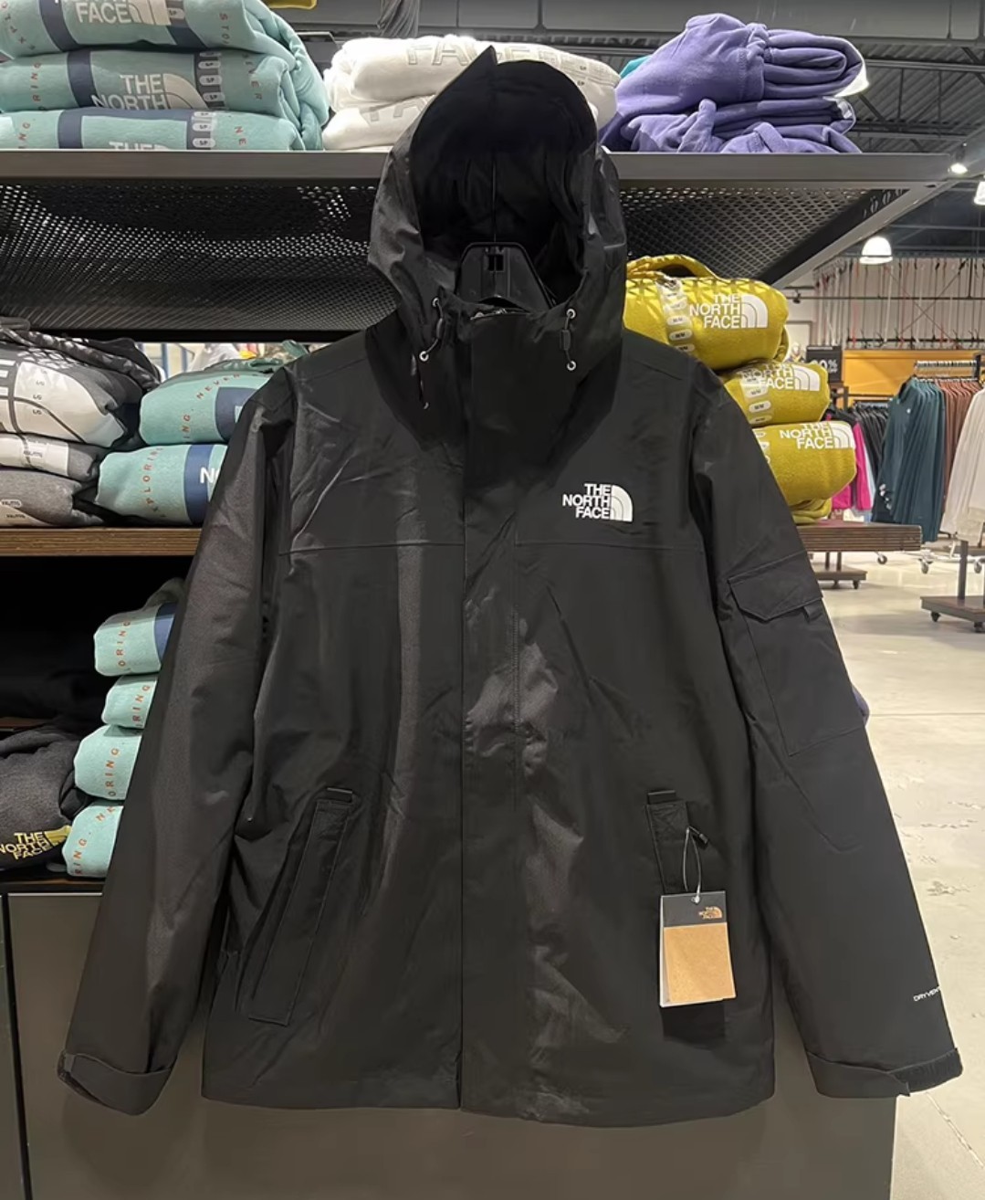 Tnf Black