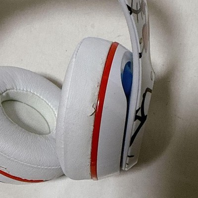 Hello Kitty Beats Solo 2 Special Edition Wired Headphones 3.5mm