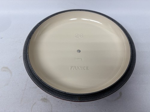 Signature Le Creuset Shallow Casserole Dish Dutch Oven Cast Iron Red 26 Boxed - Picture 10 of 24