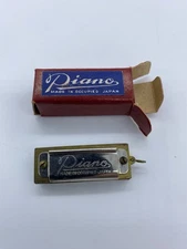 VINTAGE 4 HOLE PIANO Brand MINI HARMONICA ~Miniature Made in Occupied Japan