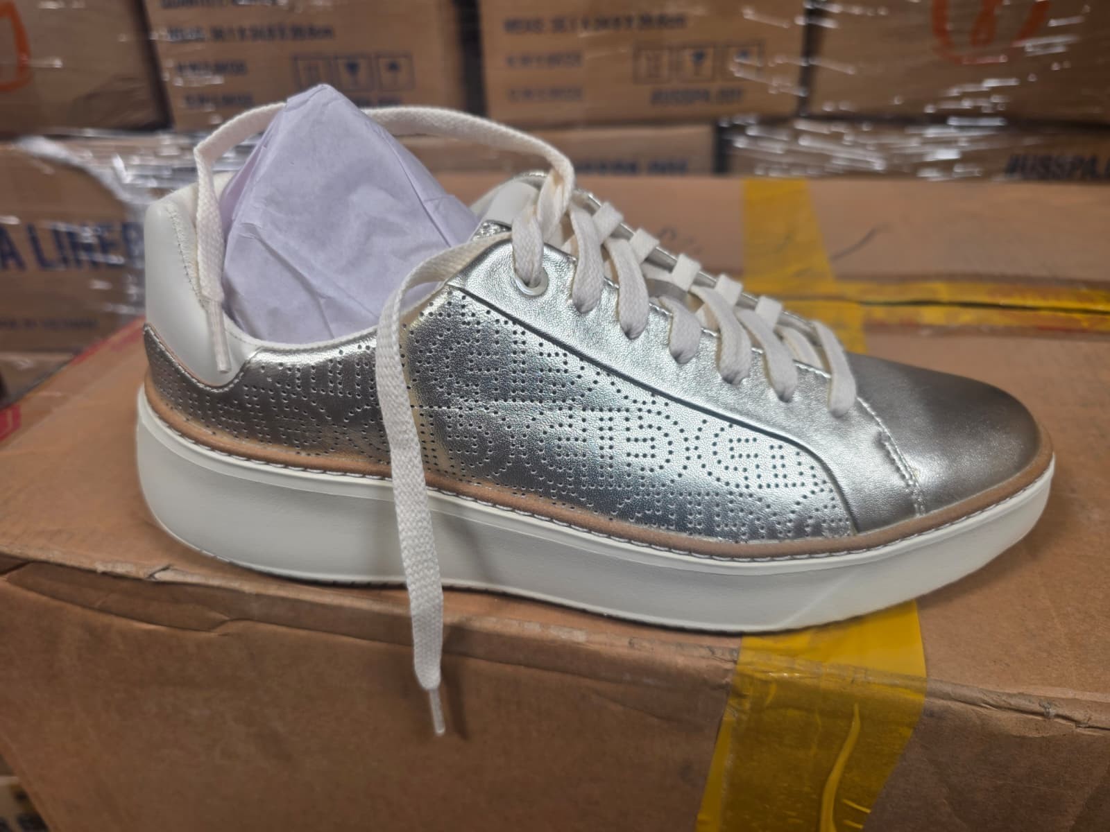 Cole Haan Womens Shoes Size 7 Gp Topspin Sneaker Coler Soft Gold Perf Ltr W32594