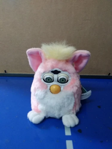 VTG 5” Furby 1999 Pink White Yellow Tiger Electronics Untested