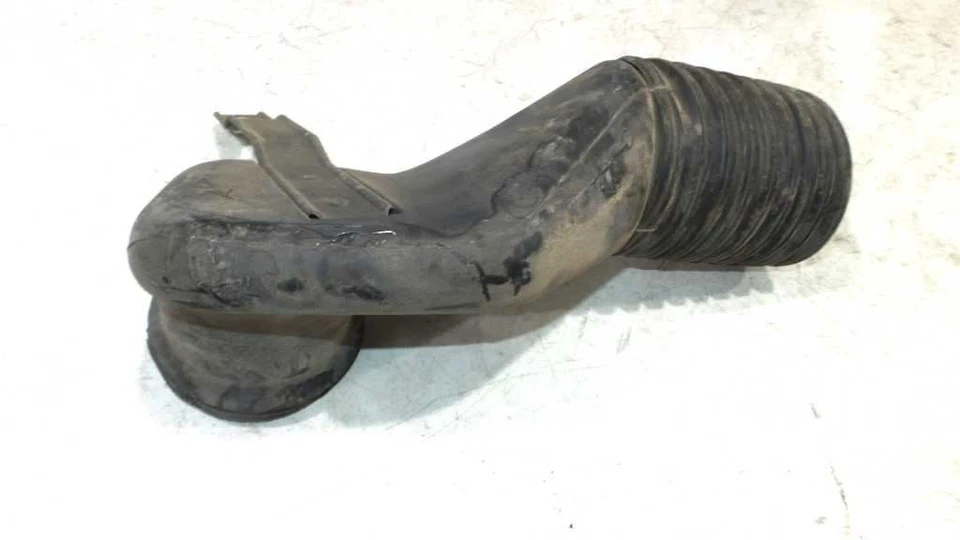 87-93 福特 E150 5.0L 空气净化器总成带气管带支架 原始设备制造商  — 第 4/4 张图片