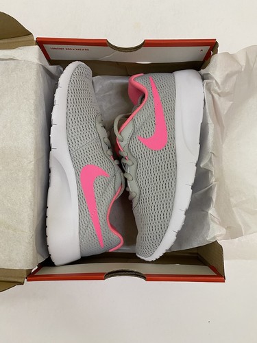 nike tanjun size 3