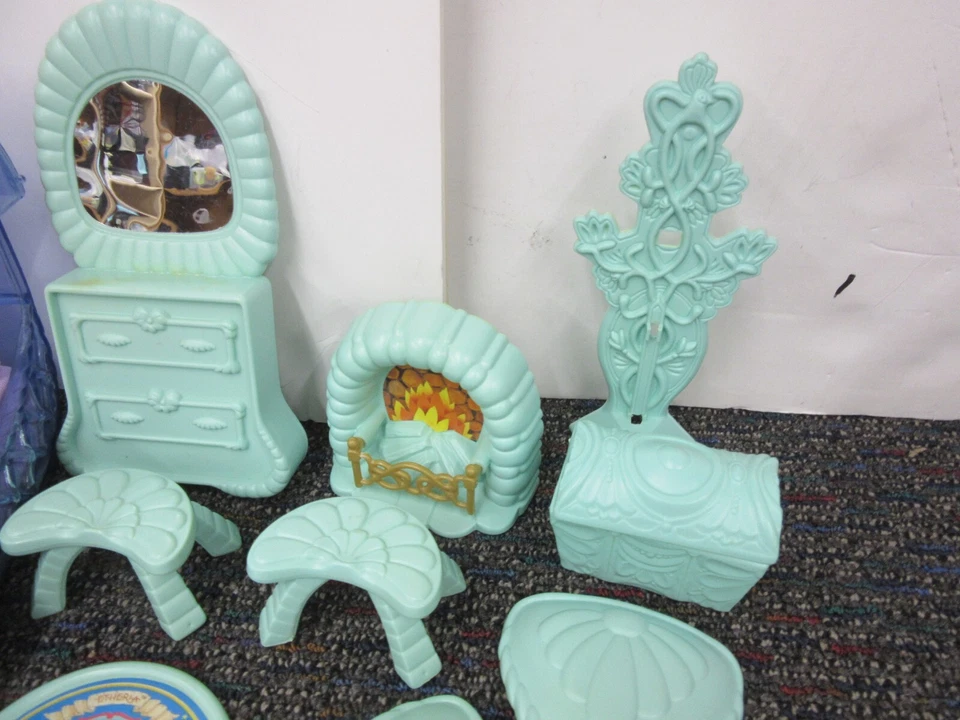 She-Ra Princess of Power Crystal Castle vintage Mattel playset - Image 3 of 4