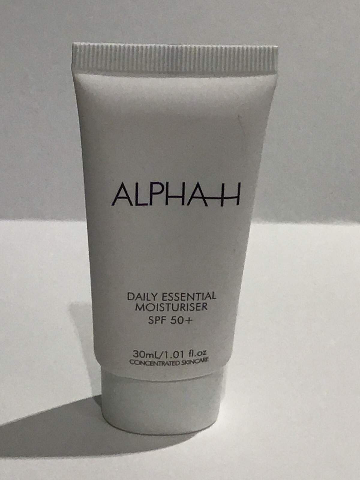 alpha h daily moisturiser spf 50