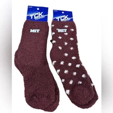 2 Pair of TCK Plush Maroon Socks Massachusetts Institute of Technology (MIT) NWT