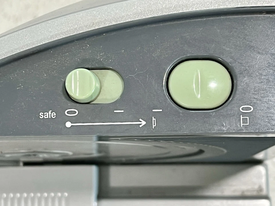 KRUPS 电动食品/肉类切片机 372,不锈钢刀片 二手 工作良好 — 第 2/4 张图片