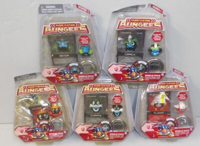5 NOS Flick to Stick Bungees Series 1