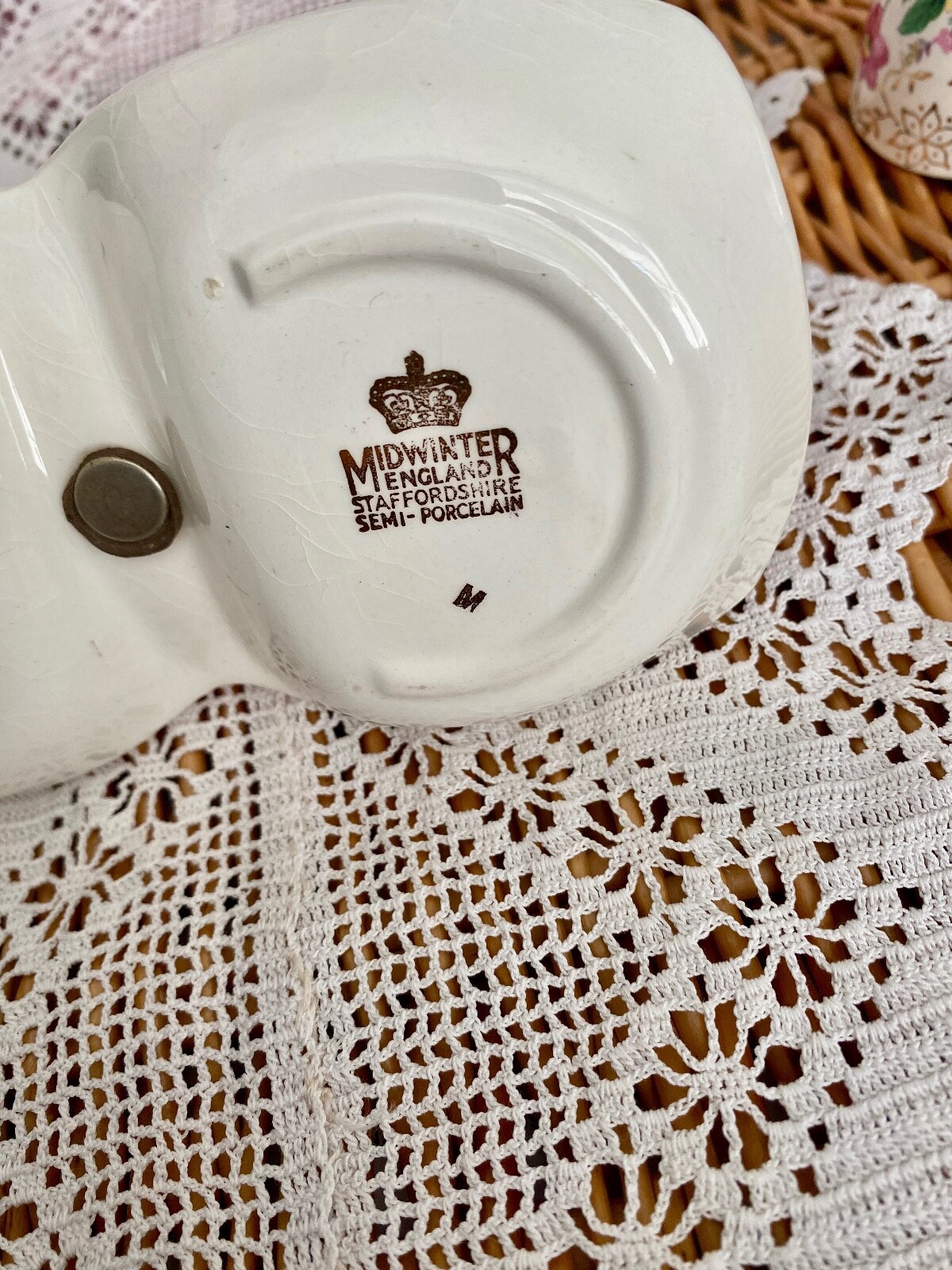 MIDWINTER MID CENTURY STYLE CRAFT GOLD CHINTZ & FLORAL CRUET SET CHROME