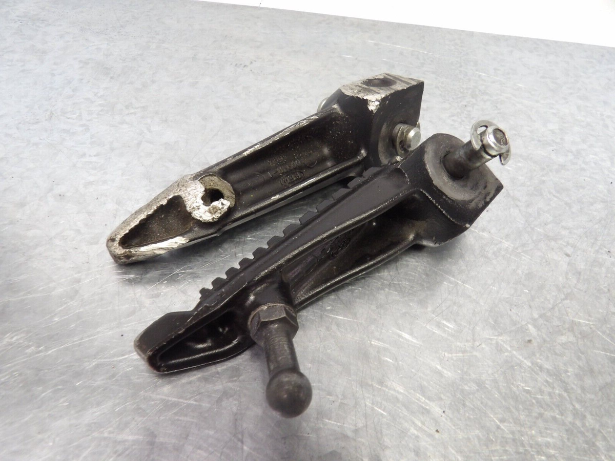 11-15 Kawasaki Ninja ZX10R rear passenger foot rest pegs