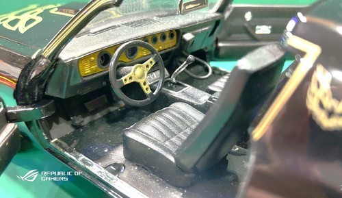 Diecast 1/18 ERTL Pontiac Firebird 1977. - Imagen 4 de 8