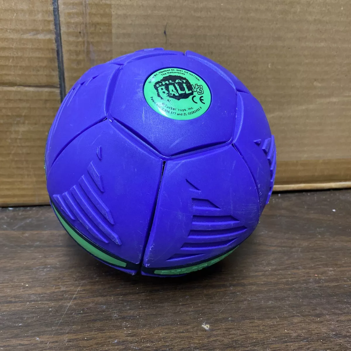 Goliath Phlat Ball V3 Green and Purple Frisbee Disk Suction Ball