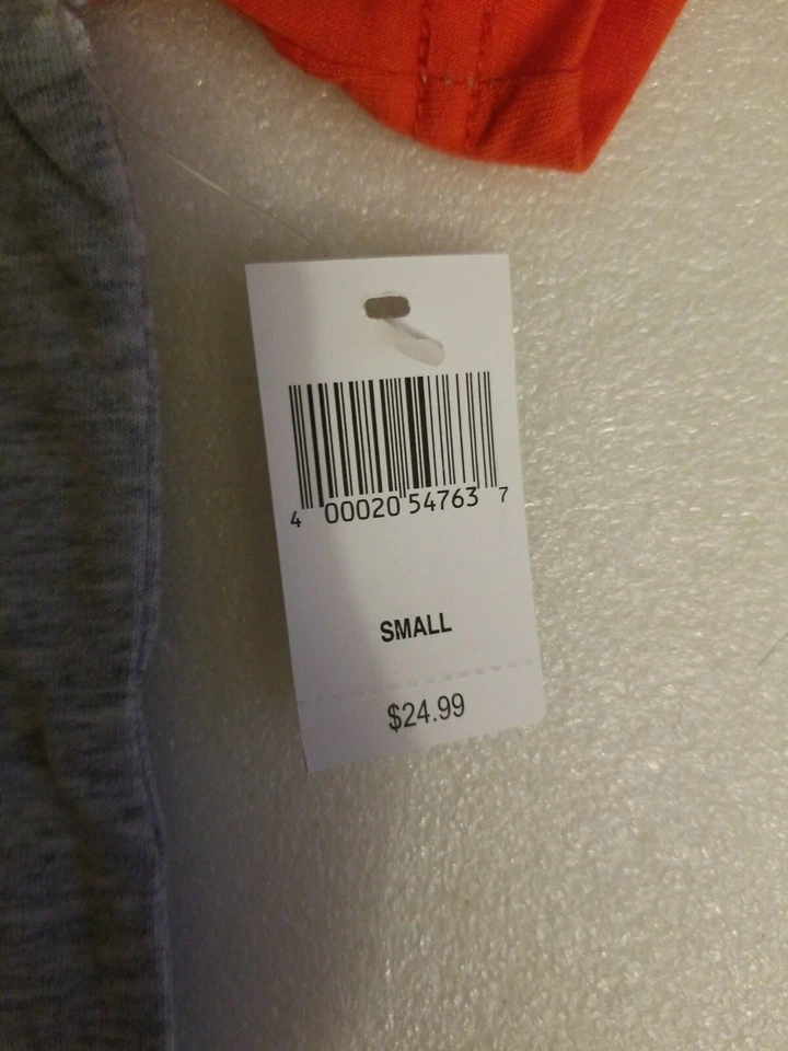 NUEVO CON ETIQUETAS Disney Parks Star Wars Niños Camiseta Talla S ~ Galaxy's Edge Foto 3 de 4