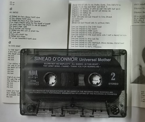 Universal Mother by Sinead O'Connor Rare 1994 Ensign/EMI Malaysia Cassette - Picture 3 of 4