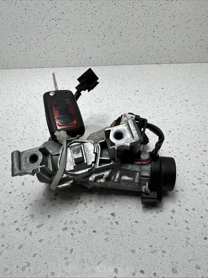 Volkswagen Jetta SE 2012 barril de encendido y llave usado B457-10 Foto 2 de 4