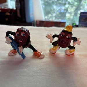 California Raisins 1987-1988 Vintage Lot Of 2 Skater And Guitar Player
