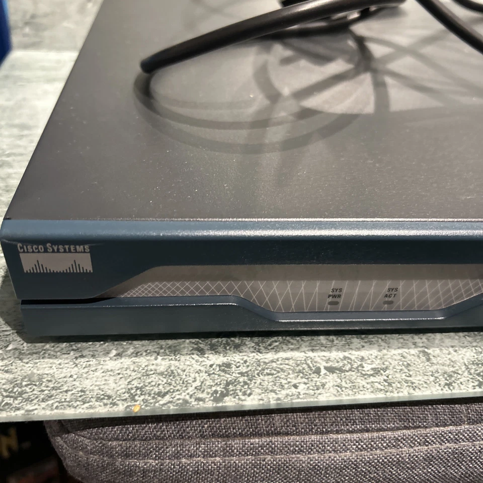 Cisco 1840 1800 Series Router L4 - Image 2 of 4