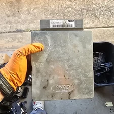 2000 FORD F-150 ECM ECM ENGINE CONTROL MODULE COMPUTER YL3F-12A650-CC OEM