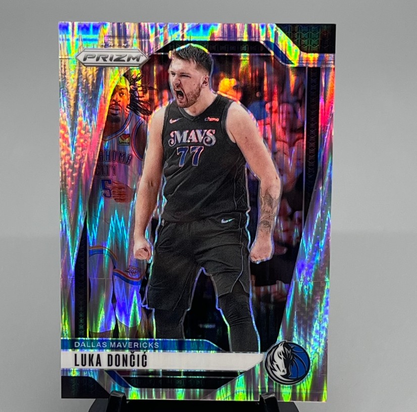 Luka Doncic 2024-25 Panini Prizm Skewed Prizm 042/249 #89