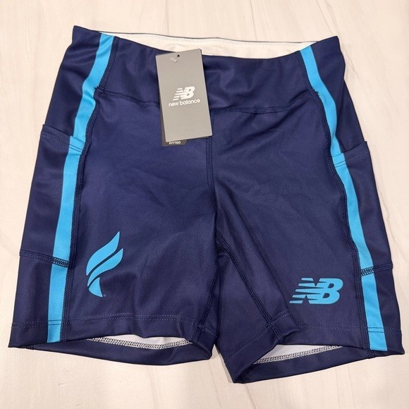 NWT New Balance Women’s Chicago Fleet Feet Fitted Running Shorts Size Small thumbnail 3
