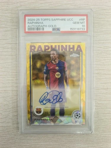 Raphinha 2024-25 Topps Chrome UCC Sapphire Auto Gold Sapphire /50 PSA 10