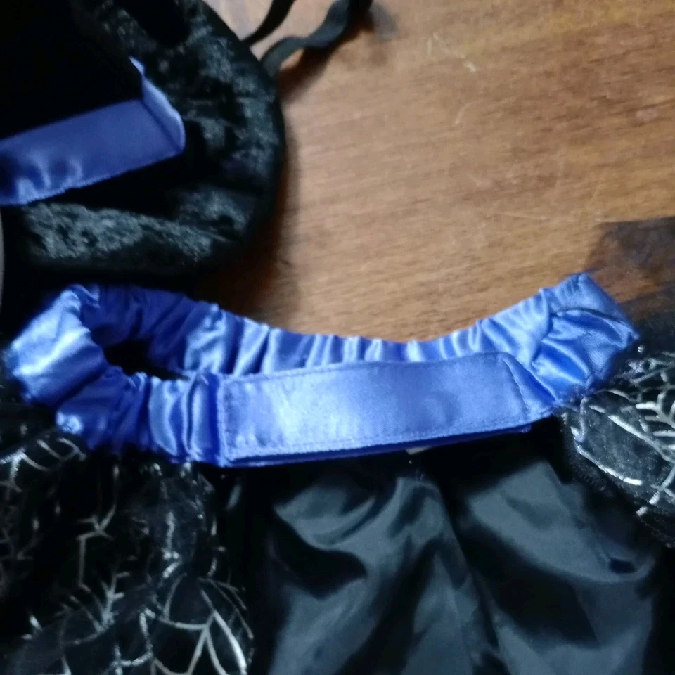 NUEVO CON ETIQUETAS, Disfraz de mascota Thrills & Chills, conjunto de acceso de bruja, pequeño Foto 4 de 4