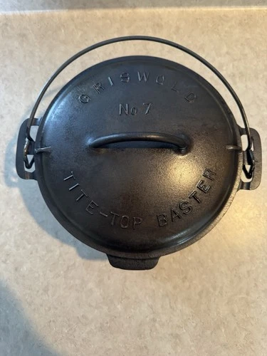 Griswold Slant logo No 7 Tite Top Baster Dutch Oven- Unique Lid- Read VHTF