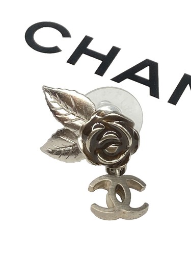 CHANEL Coco Mark Camellia Pierced Earrings White Silver  display picture 3