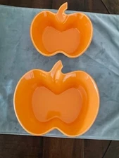 Set of 2 Chantal Pumpkin Shaped 2 & 3 Cup Bakers Baking Dishes Orange