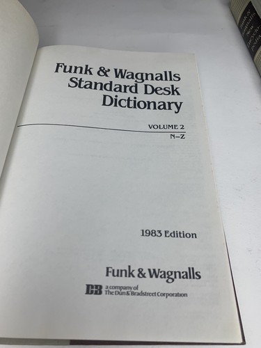 Funk & Wagnalls Standard Desk Dictionary Encyclopedia Volume 2 5 7 8 13 Lot - Imagen 7 de 20