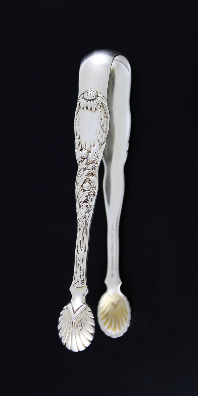Tiffany & Co Chrysanthemum Sterling Silver Small Shell Scallop Sugar Tongs 4 1/8