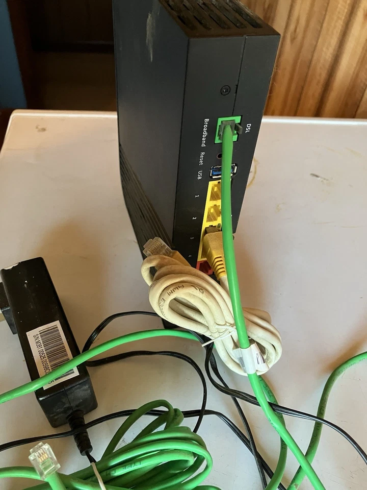 Módem router y cable de alimentación ARRIS Frontier NVG443B doble banda Wi-Fi DSL - ¡FUNCIONA! Foto 3 de 4