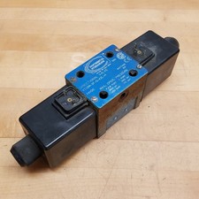 Continental Hydraulics VS12M-3F-G-42L-H Directional Valve, 44 Watt, 24VDC - USED