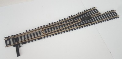 Atlas Spur H0/OO Zug Neusilber Schiene Gleis Schnellzugweiche links