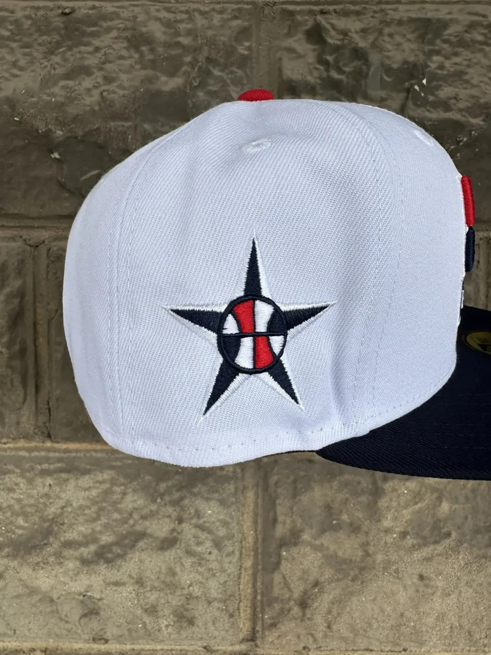 7 1/4 MYFITTEDS USA BASKETBALL DREAM TEAM BARCELONA 1992 COMMEMORATIVE CAP image 2