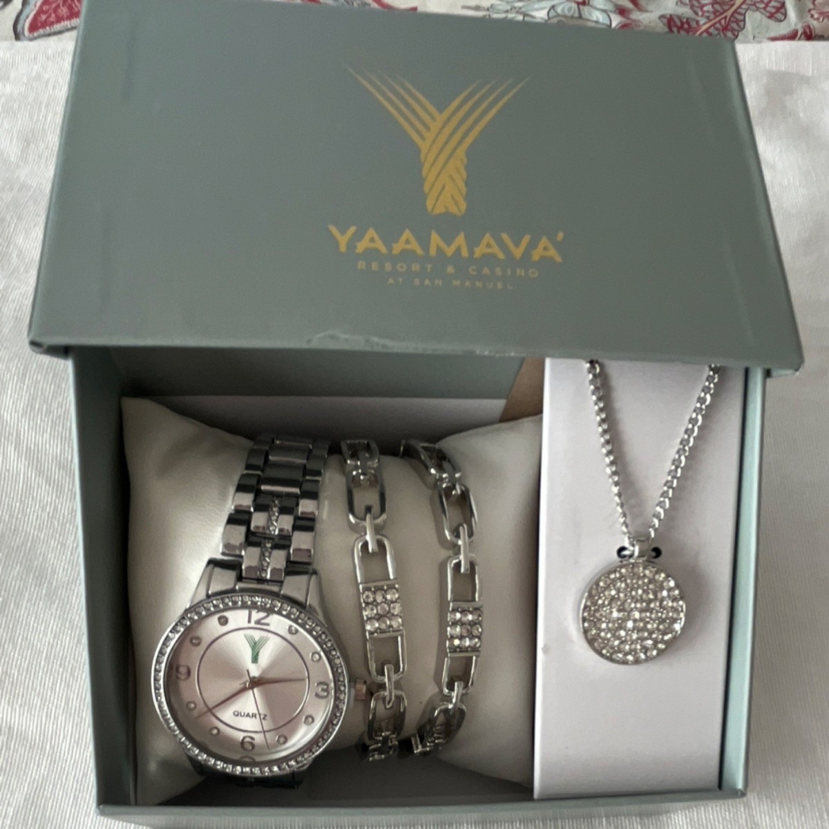 小物・アクセサリー nayuai Yaamava' Silver Tone Crystal Jewelry Set Watch Bracelet Necklace