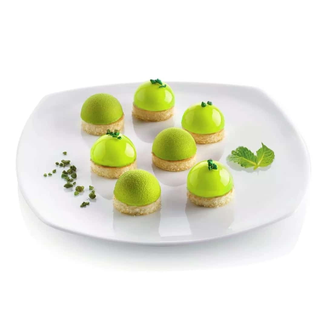 Silicone Mold 24 Cake Single Portion half-Balls Ø 30x15 MM - SILIKOMART - Pastry
