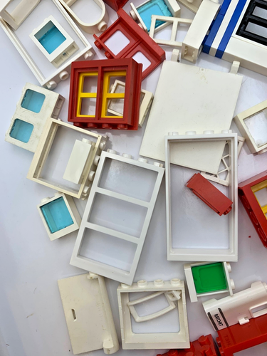 Lego Windows Doors Shutters Screens Mullions Red White Parts & Pieces - Picture 4 of 8