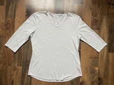 Seg'Ments Women's Textured Knit 3/4 Sleeve V-Neck Shirt L White Tencel Blend