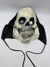 Vintage 1995 The Paper Magic Group Skull Scary Halloween Mask