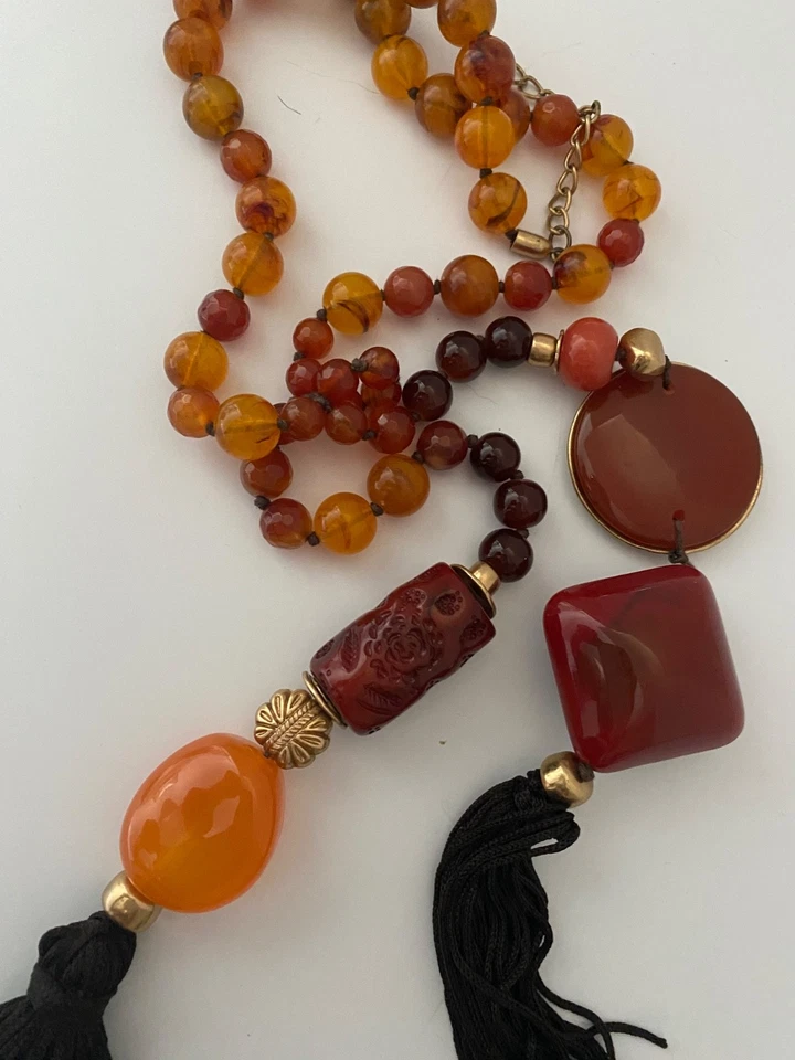 Collar largo llamativo Chicos imitación ámbar y cornalina boho negro borla Foto 3 de 4