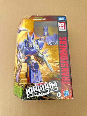 Hasbro Transformers WFC Kingdom Voyager CYCLONUS SWEEPS GALVATRON NEW NON-MINT
