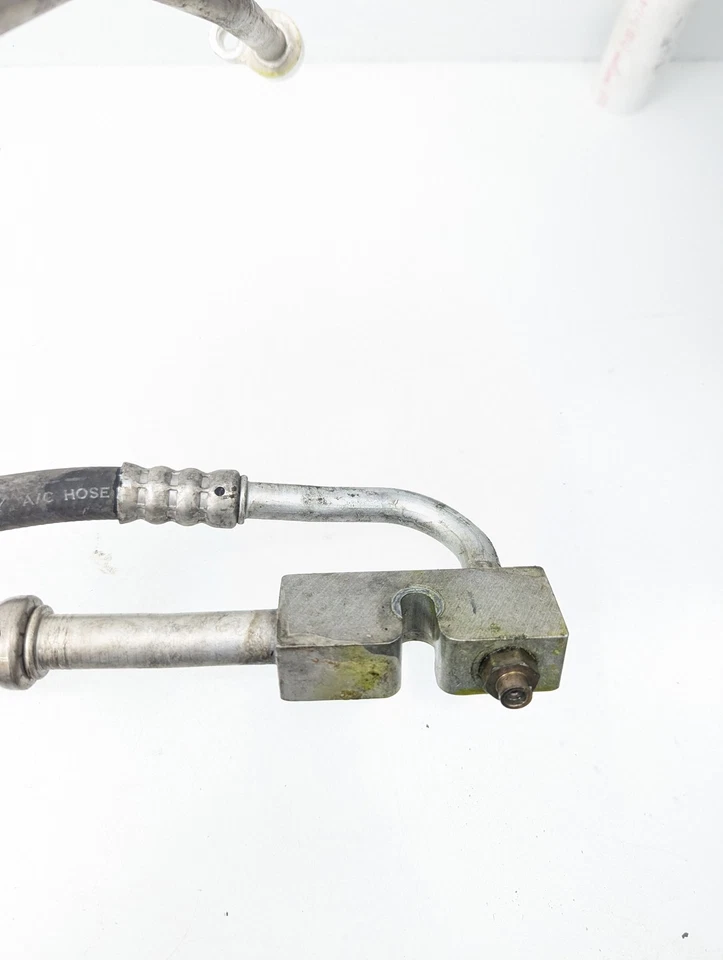 03-08 Jaguar X-Type 3.0L AC Line Hose OEM - Image 2 of 4