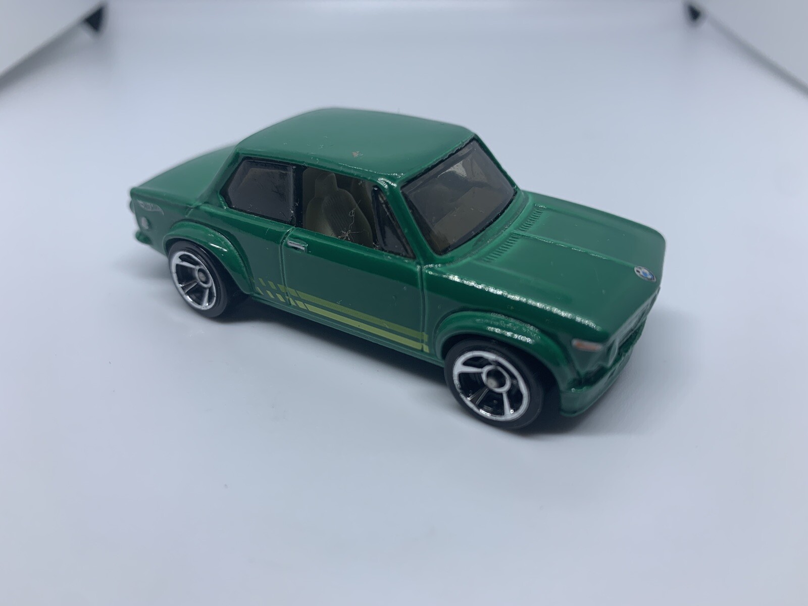Hot wheels bmw 2002