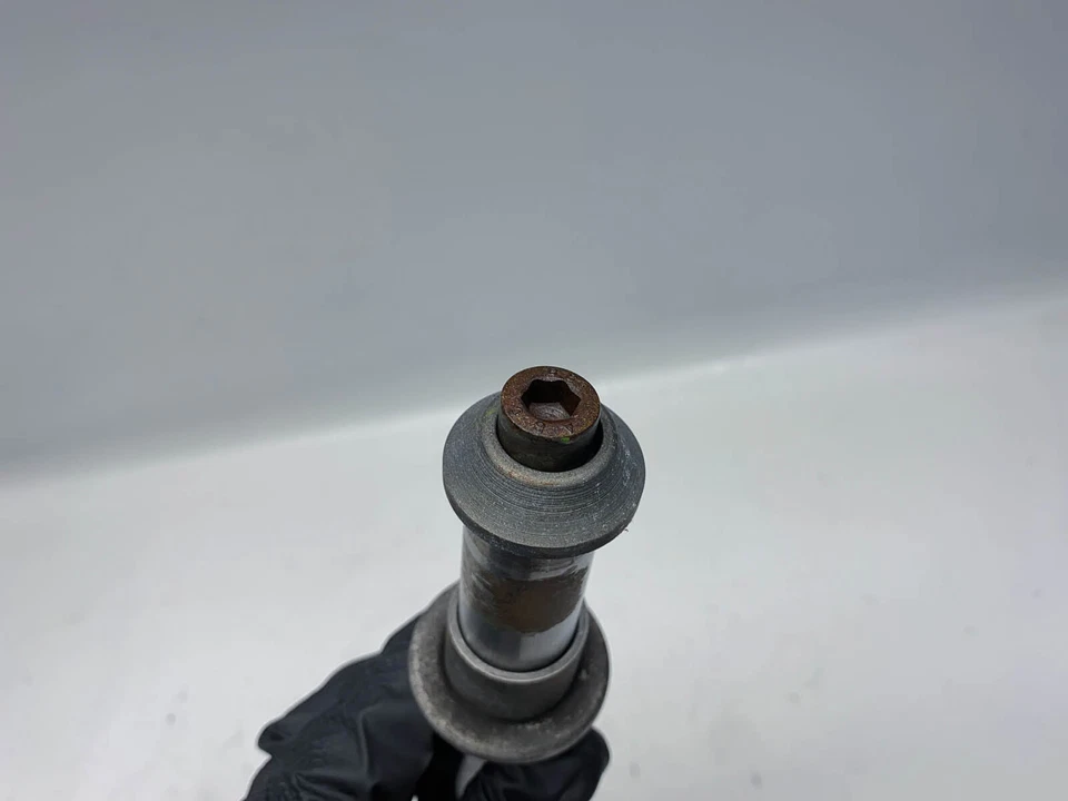 BMW R65 Vorderrad Steckachse Achse Front Axle spindle (1) 87' - Изображение 3 из 4