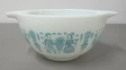 Pyrex 441 Turquoise Amish Butterprint Cinderella Mixing Bowl 1 1/2 Pint