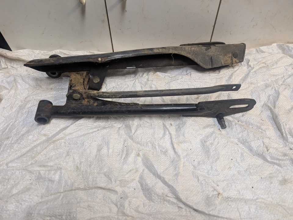 78-82 HONDA CM185 ЦЕПНАЯ ЗАЩИТА ПОВОРОТНЫЙ РЫЧАГ КРЫШКА TWINSTAR CM200 OEM 1978 - Изображение 2 из 4