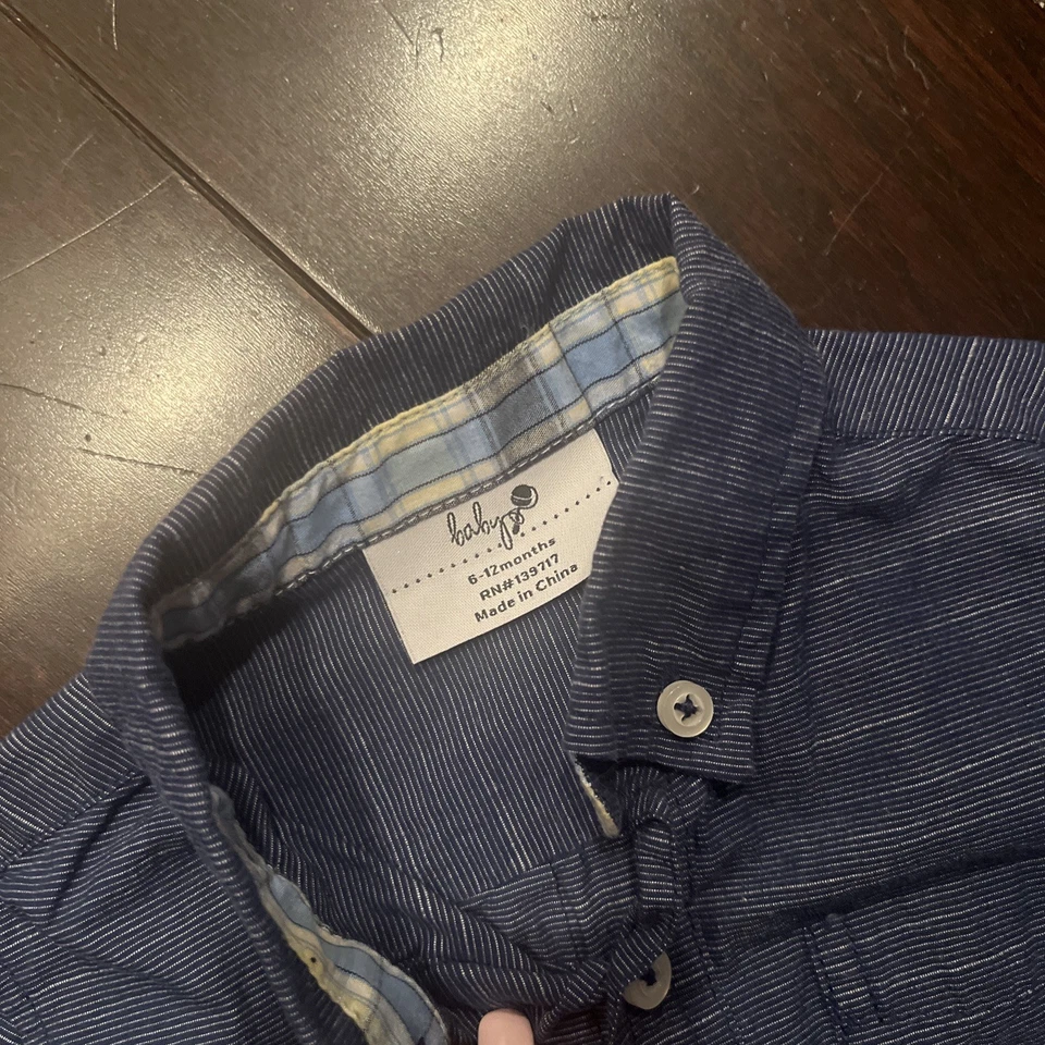 蓝色纽扣领紧身衣,尺寸 6-12 个月,状况良好 — 第 4/4 张图片